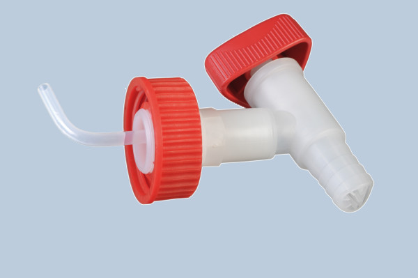 Trichter - Set 4- teilig , aus HDPE rot, je 1 Stck. Durchmesser: 60 , 80 , 100 , 120 mm